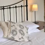 3 Bed In Whitby Oc-r580 펜션 로빈후즈베이